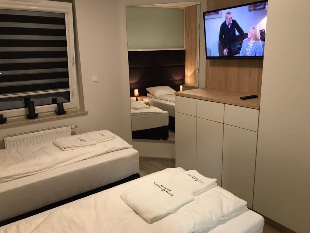 Apartamenty Platan Opieszyn 2 Września Екстериор снимка