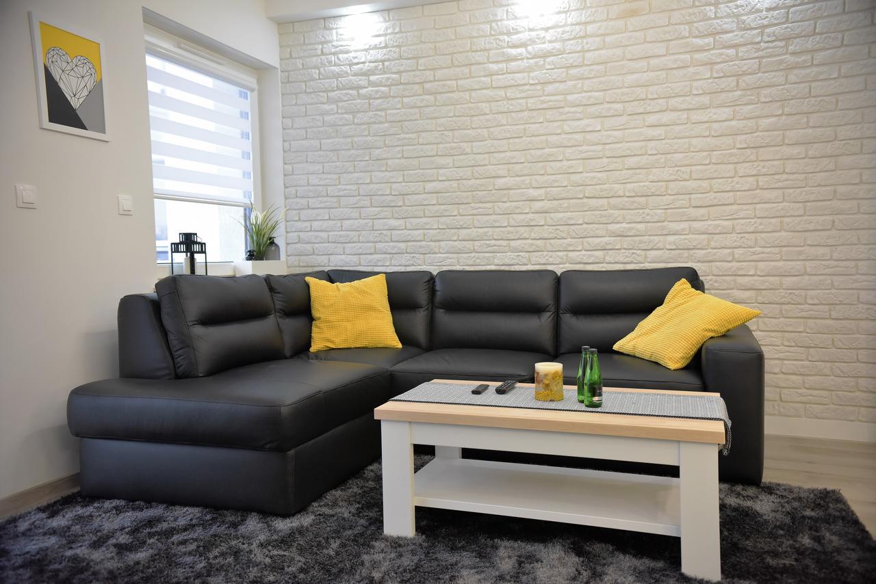Apartamenty Platan Opieszyn 2 Września Екстериор снимка