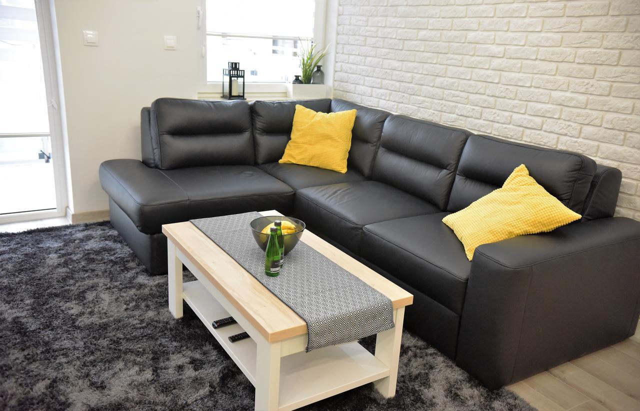 Apartamenty Platan Opieszyn 2 Września Екстериор снимка