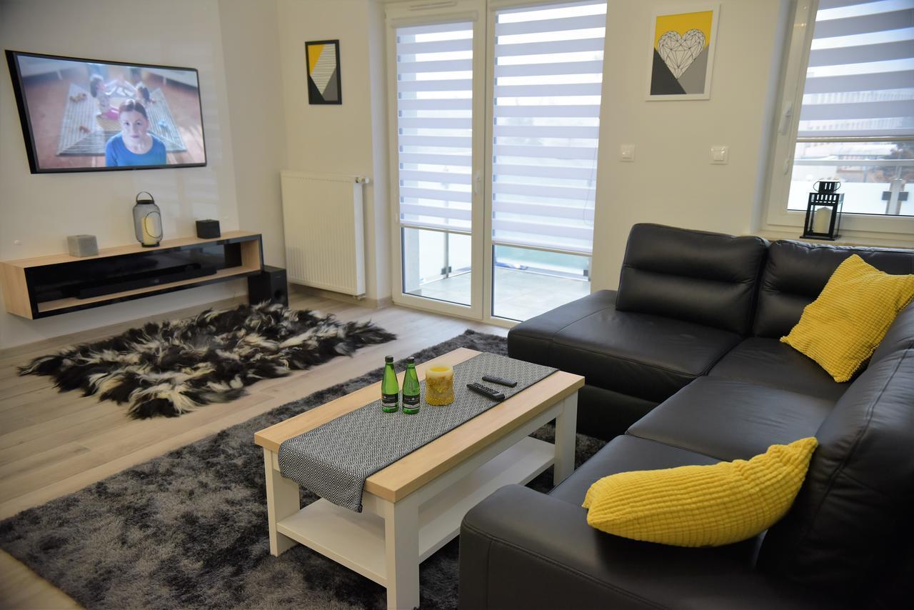 Apartamenty Platan Opieszyn 2 Września Екстериор снимка