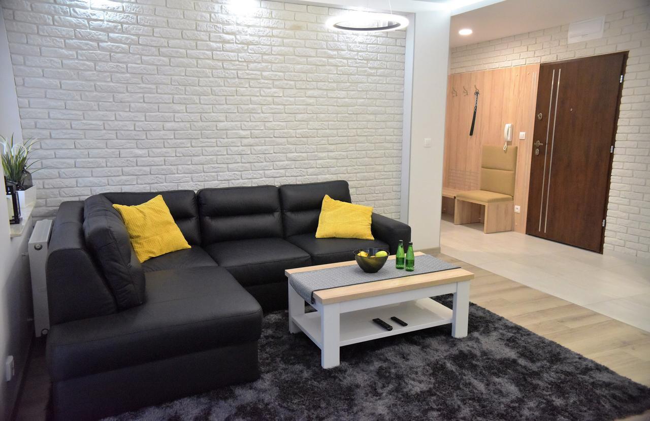 Apartamenty Platan Opieszyn 2 Września Екстериор снимка