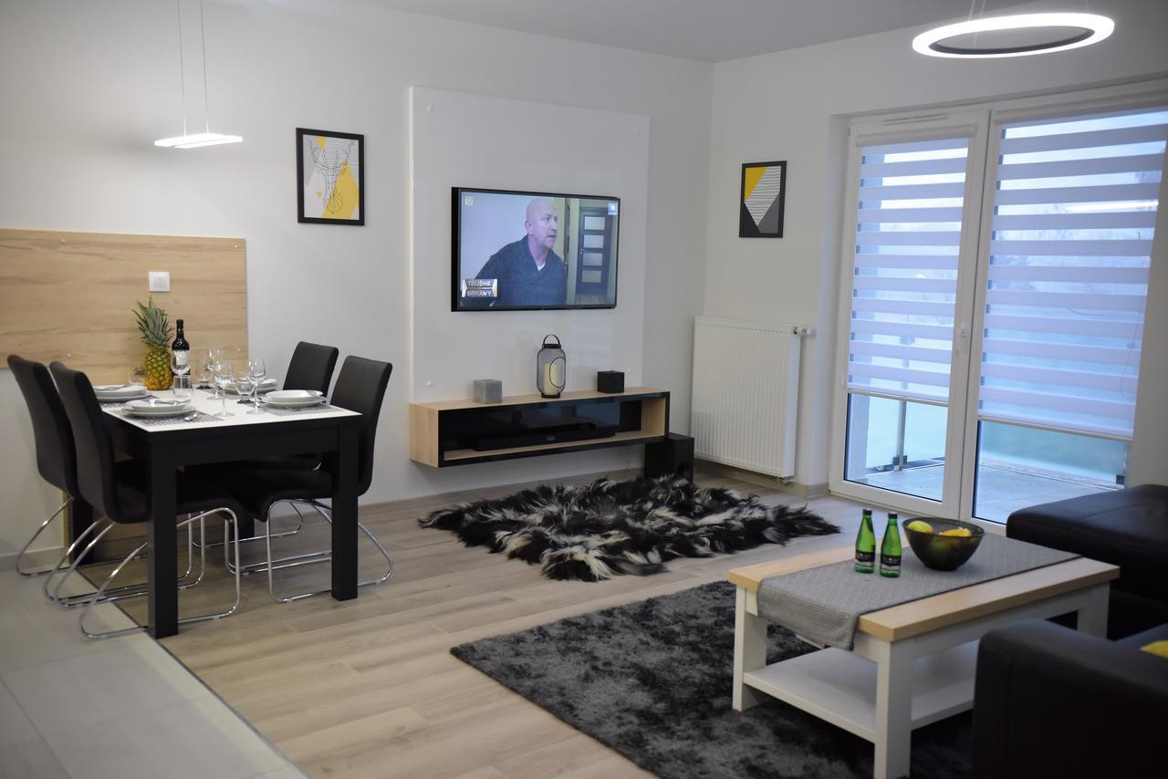 Apartamenty Platan Opieszyn 2 Września Екстериор снимка